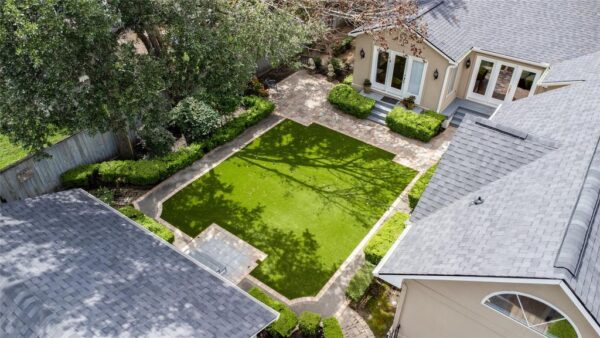 814 W 41st Street  Houston 77018 Harris - Image 7
