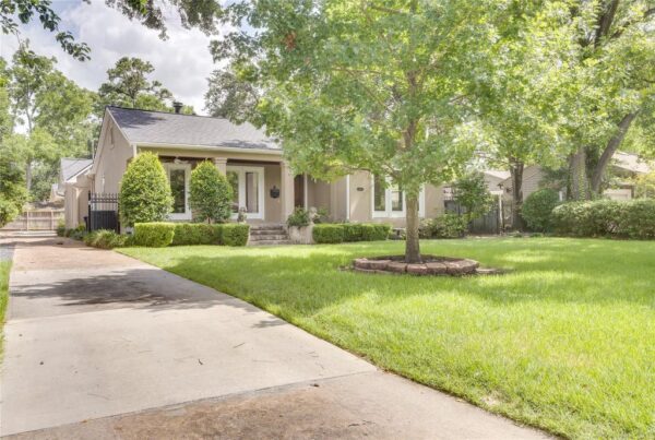 814 W 41st Street  Houston 77018 Harris - Image 8