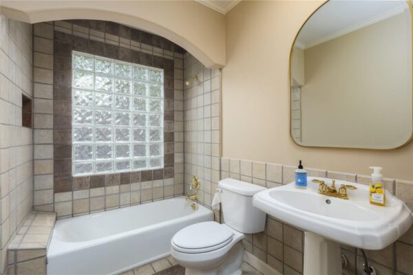 814 W 41st Street  Houston 77018 Harris - Image 15