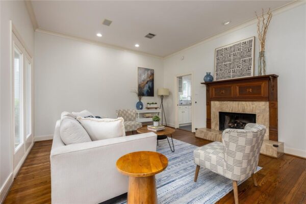 814 W 41st Street  Houston 77018 Harris - Image 22