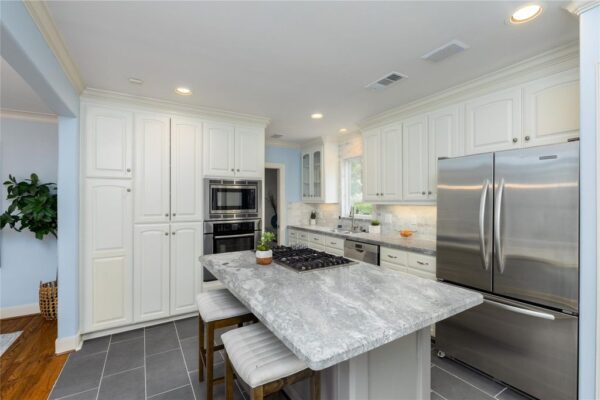 814 W 41st Street  Houston 77018 Harris - Image 41