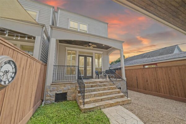 823 W 21st Street  Houston 77008 Harris - Image 2
