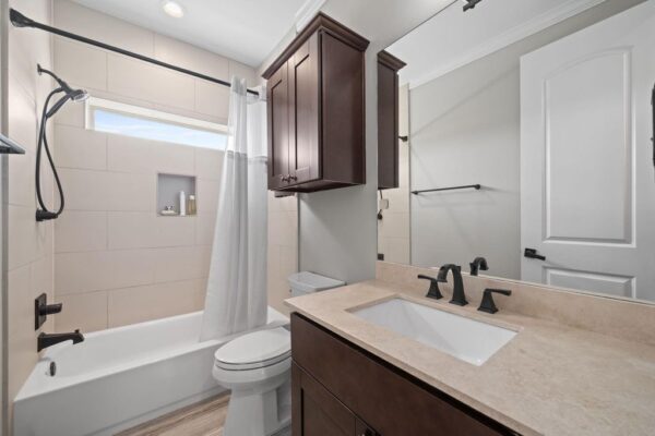 823 W 21st Street  Houston 77008 Harris - Image 12
