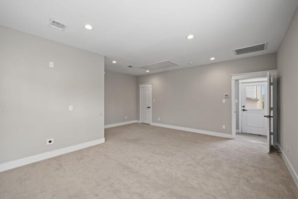 823 W 21st Street  Houston 77008 Harris - Image 14