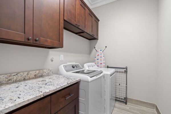 823 W 21st Street  Houston 77008 Harris - Image 19