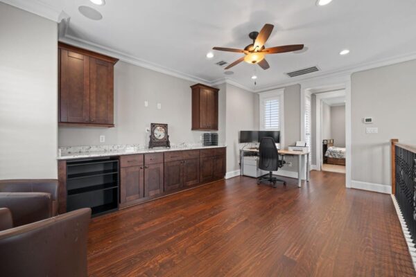 823 W 21st Street  Houston 77008 Harris - Image 23
