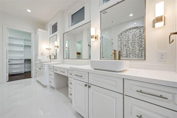 825 W 16th Street A Houston 77008 Harris - Image 12