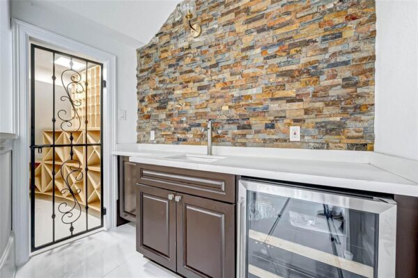 825 W 16th Street A Houston 77008 Harris - Image 30