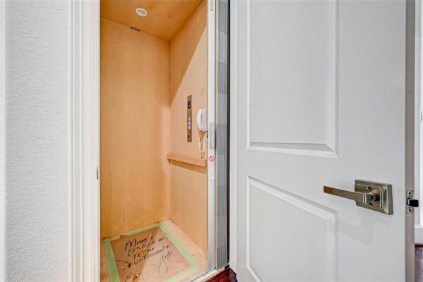 825 W 16th Street A Houston 77008 Harris - Image 37