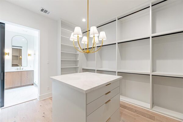 829 Alexander Street  Houston 77007 Harris - Image 32
