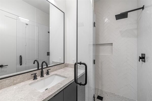 829 Alexander Street  Houston 77007 Harris - Image 39