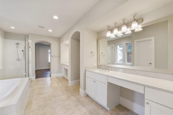 8304 Sorrel Leaf Lane  Houston 77055 Harris - Image 17