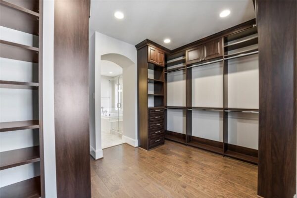 8304 Sorrel Leaf Lane  Houston 77055 Harris - Image 19