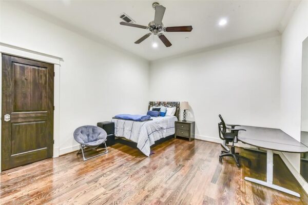 8305 Will Jordan Parkway  Bellaire 77401 Harris - Image 18