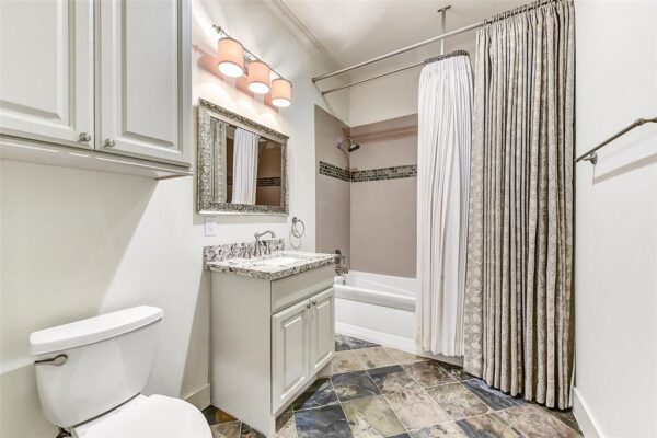 8305 Will Jordan Parkway  Bellaire 77401 Harris - Image 21