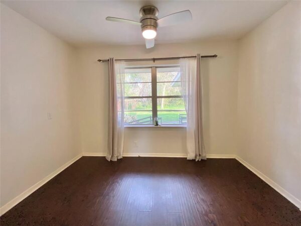 850 Pecanwood Lane  Houston 77024 Harris - Image 10