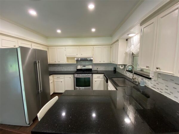 850 Pecanwood Lane  Houston 77024 Harris - Image 6