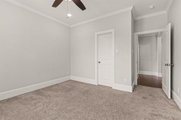 8550 Ridgepoint Drive  Houston 77055 Harris - Image 2