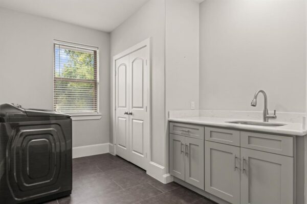 8550 Ridgepoint Drive  Houston 77055 Harris - Image 9