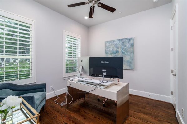 856 Dunleigh Meadows Lane  Houston 77055 Harris - Image 6