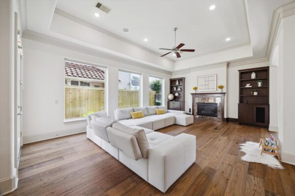 86 S Creekside Court  Houston 77055 Harris - Image 11