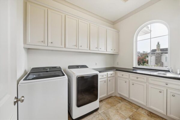 86 S Creekside Court  Houston 77055 Harris - Image 29