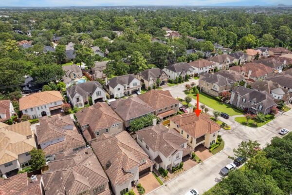86 S Creekside Court  Houston 77055 Harris - Image 35