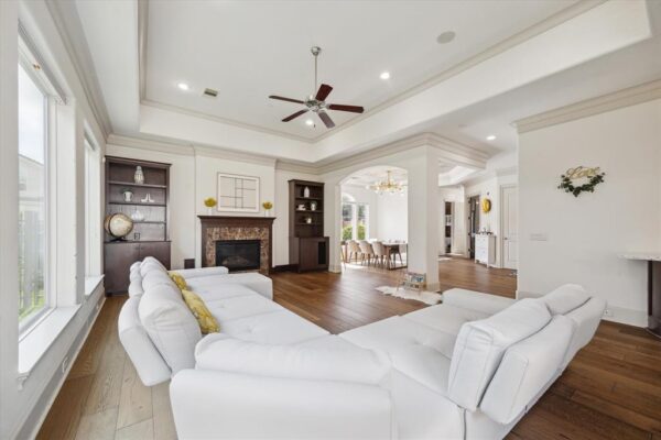 86 S Creekside Court  Houston 77055 Harris - Image 10