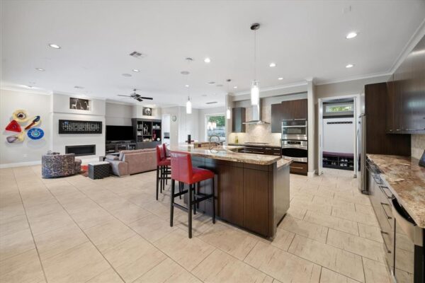 863 W 42nd Street  Houston 77018 Harris - Image 11