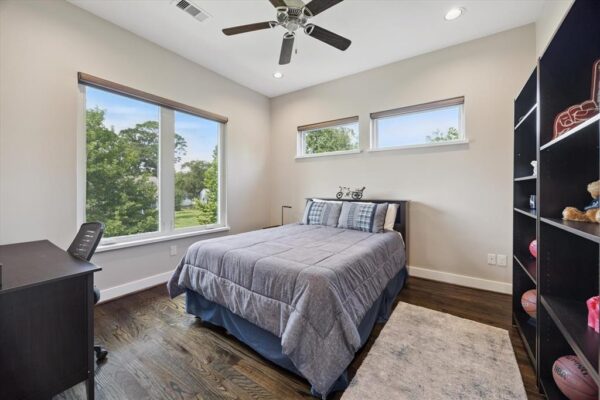 863 W 42nd Street  Houston 77018 Harris - Image 30