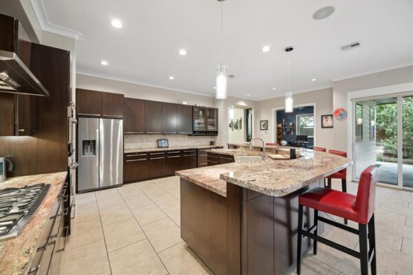 863 W 42nd Street  Houston 77018 Harris - Image 5