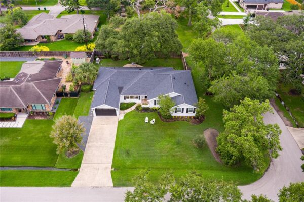 8932 Padfield Street  Houston 77055 Harris - Image 30