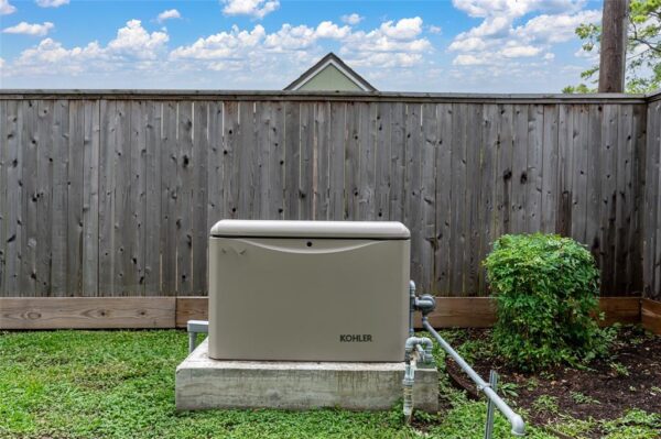 8932 Padfield Street  Houston 77055 Harris - Image 34