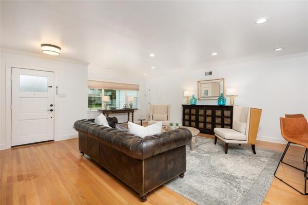 8932 Padfield Street  Houston 77055 Harris - Image 9