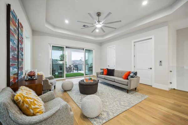 902 Knox Street A Houston 77007 Harris - Image 20