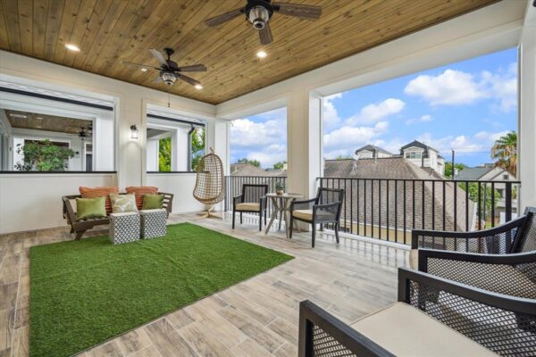 902 Knox Street A Houston 77007 Harris - Image 22