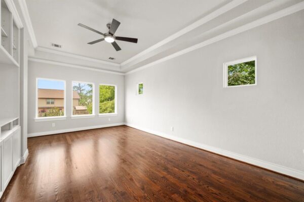 922 Wakefield Drive  Houston 77018 Harris - Image 34