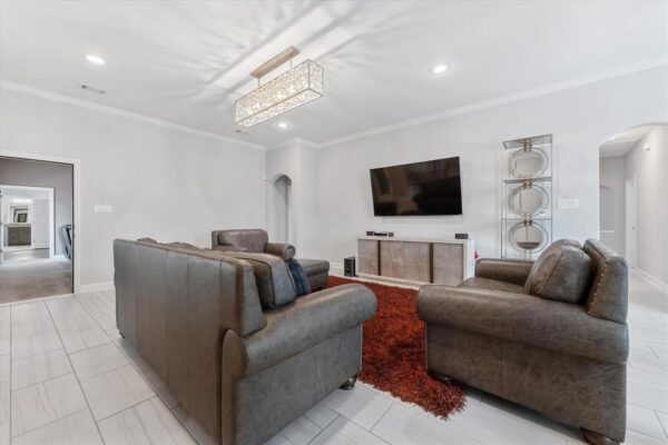 929 Oak Street  Houston 77018 Harris - Image 10
