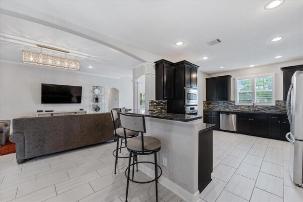 929 Oak Street  Houston 77018 Harris - Image 11