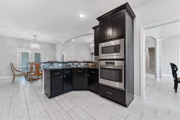 929 Oak Street  Houston 77018 Harris - Image 16