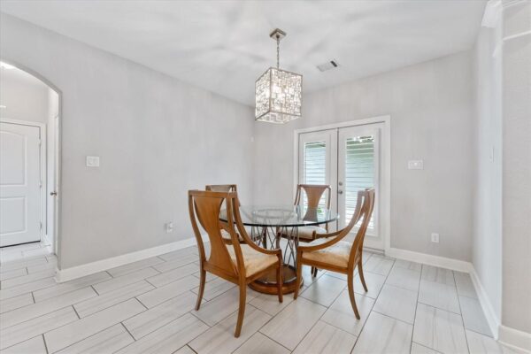 929 Oak Street  Houston 77018 Harris - Image 17