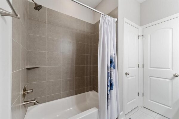 929 Oak Street  Houston 77018 Harris - Image 25