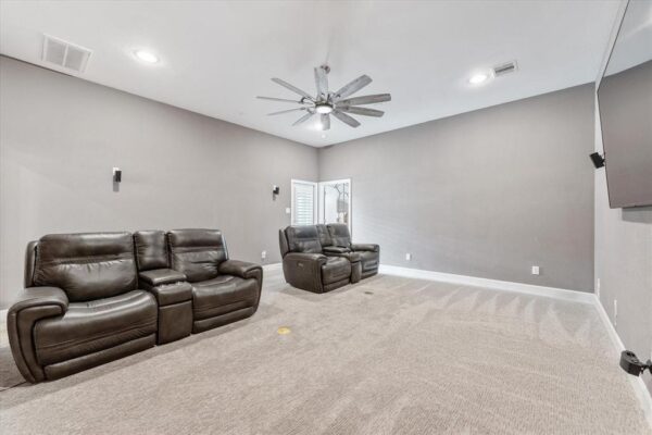 929 Oak Street  Houston 77018 Harris - Image 27