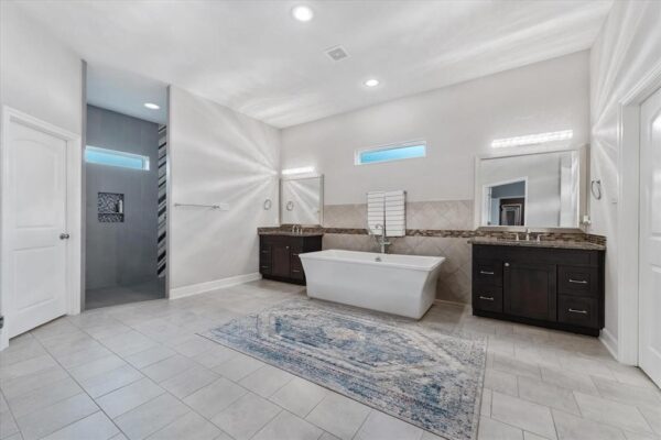 929 Oak Street  Houston 77018 Harris - Image 29