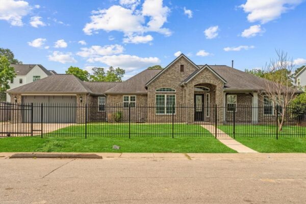 929 Oak Street  Houston 77018 Harris - Image 38