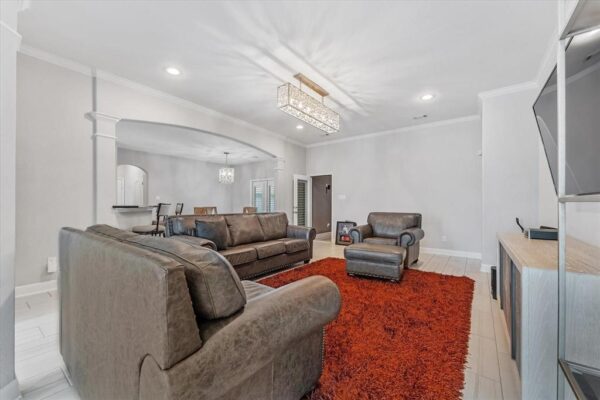 929 Oak Street  Houston 77018 Harris - Image 9