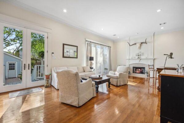 940 Columbia Street  Houston 77008 Harris - Image 18