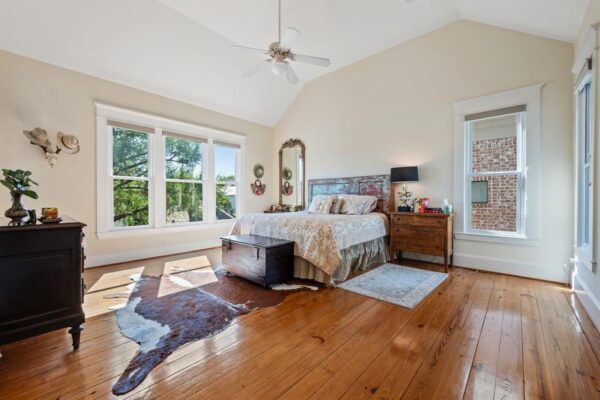 940 Columbia Street  Houston 77008 Harris - Image 19