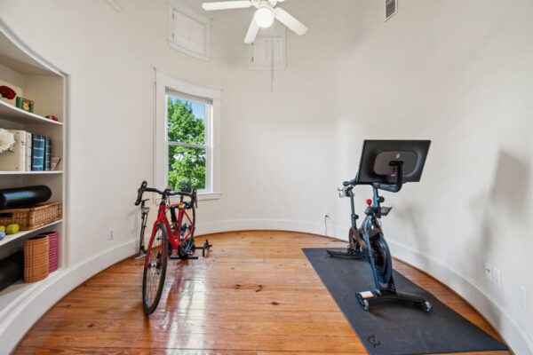 940 Columbia Street  Houston 77008 Harris - Image 24