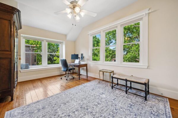 940 Columbia Street  Houston 77008 Harris - Image 25